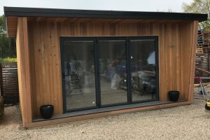 Vergolus Bespoke Garden Room